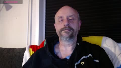 MrLazy online show from 12-31-24, 06:46