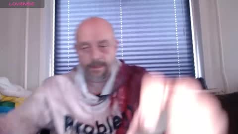 MrLazy online show from 01-26-25, 01:58