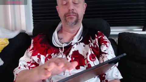 MrLazy online show from 02-03-25, 09:50