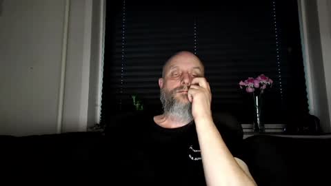 Snapshot of hardmrlazy chatting on 04-09-26, 06:24 MrLazy online show from 04-09-26, 06:24