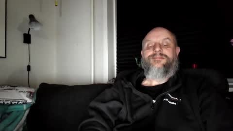 Snapshot of hardmrlazy chatting on 04-24-26, 07:27 MrLazy online show from 04-24-26, 07:27