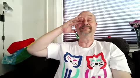 MrLazy online show from 06-06-26, 02:44