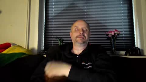 MrLazy online show from 06-08-26, 06:08