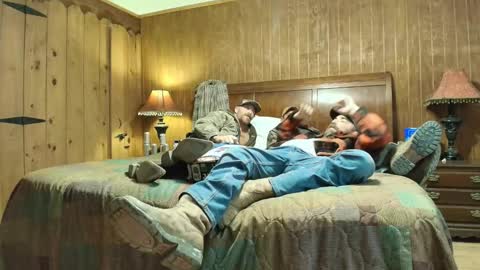 hardworkertn online show from 11-16-25, 05:18