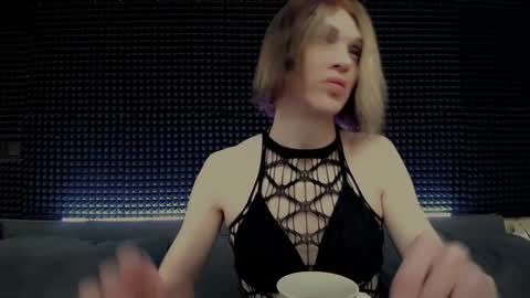 Snapshot of hardy_green chatting on 03-06-26, 04:09 Miss Hardy online show from 03-06-26, 04:09