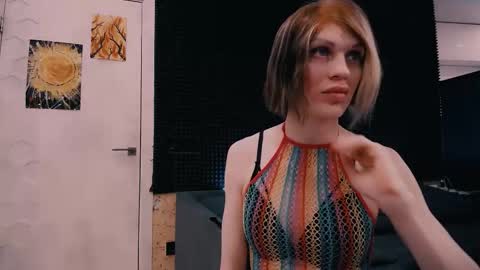 Snapshot of hardy_green chatting on 03-27-26, 03:45 Miss Hardy online show from 03-27-26, 03:45