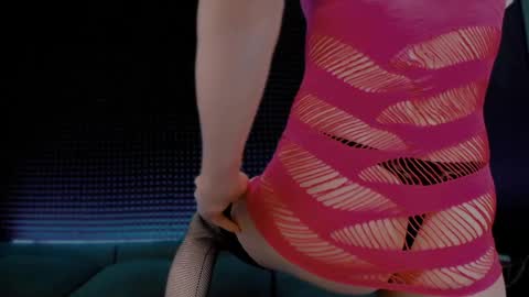 Snapshot of hardy_green chatting on 04-08-26, 04:01 Miss Hardy online show from 04-08-26, 04:01