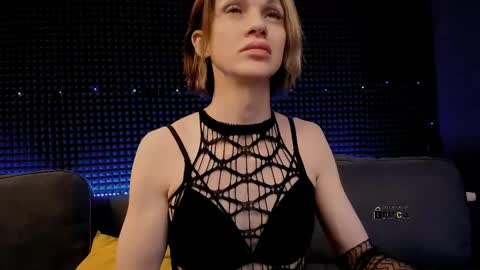 Miss Hardy online show from 05-15-26, 04:19
