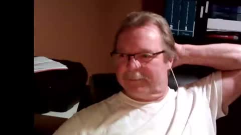 harley2086 online show from 09-30-25, 01:54