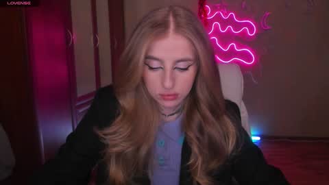 Julia online show from 12-25-24, 09:13