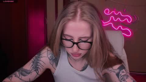 Julia online show from 01-25-25, 05:07