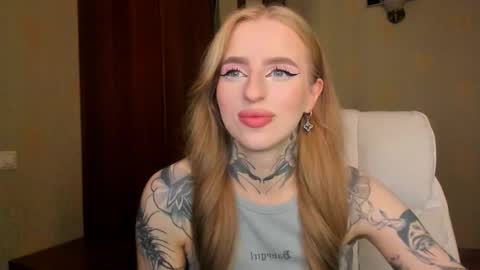 Julia online show from 09-21-25, 05:31