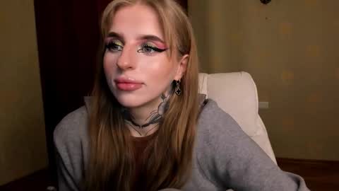 Julia online show from 03-02-26, 05:08