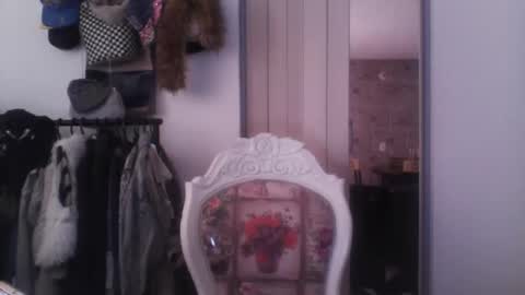 Snapshot of harly_queen77 chatting on 05-14-26, 06:15 Harly online show from 05-14-26, 06:15