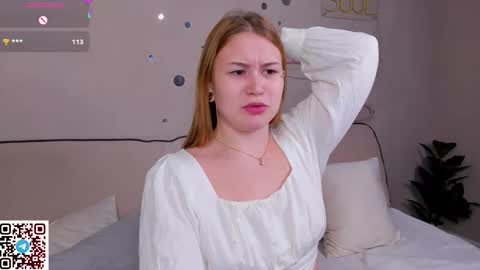 Christine online show from 09-12-25, 12:44