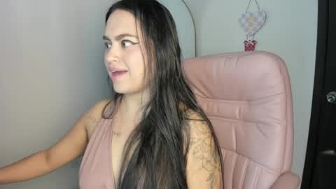 vanessa online show from 05-16-26, 05:23