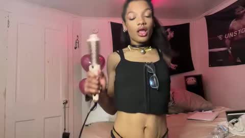 Nicky online show from 02-22-25, 09:01