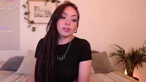 Snapshot of harmonyy01 chatting on 12-19-24, 05:07 Harmony Please help me to reach 100 thumbs up online show from 12-19-24, 05:07