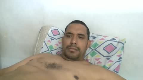 ricardo online show from 11-10-25, 03:33