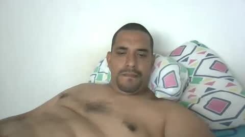 Snapshot of harpechediaz chatting on 05-19-26, 06:03 ricardo online show from 05-19-26, 06:03