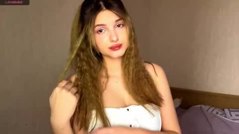 Emily online show from 03-07-26, 08:22