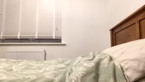 Snapshot of harrisonelijah chatting on 09-21-25, 02:46 harrisonelijah online show from 09-21-25, 02:46