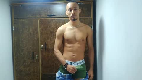 david escobarz insta..gram online show from 09-20-25, 02:23