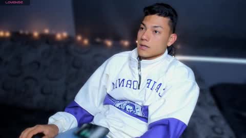 Snapshot of harrydavidsonx chatting on 02-20-25, 04:14 ... online show from 02-20-25, 04:14