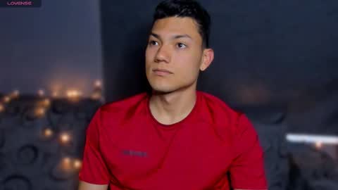 Snapshot of harrydavidsonx chatting on 03-11-25, 03:45 ... online show from 03-11-25, 03:45