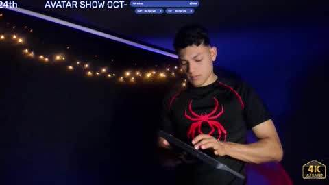 Snapshot of harrydavidsonx chatting on 10-23-25, 05:07 ... online show from 10-23-25, 05:07