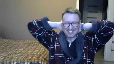 HarrySnake online show from 12-13-24, 06:42
