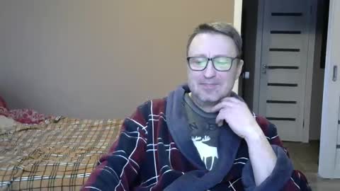 HarrySnake online show from 12-22-24, 08:16