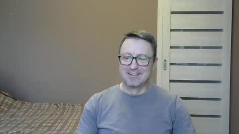 HarrySnake online show from 12-28-24, 08:05