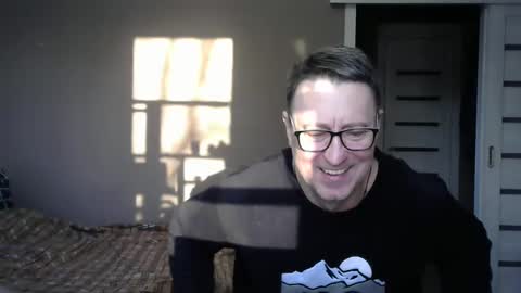 HarrySnake online show from 01-21-25, 06:43