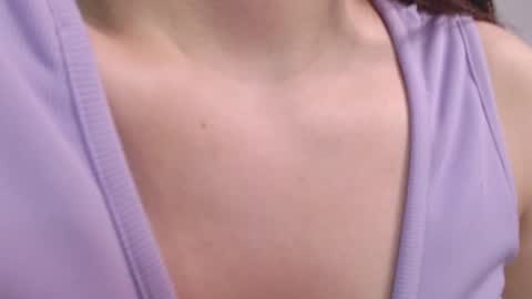 Snapshot of haru_blossom chatting on 01-06-25, 08:07 online show from 01-06-25, 08:07