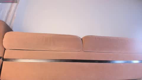 Snapshot of haru_nan chatting on 10-07-25, 01:08 Suny online show from 10-07-25, 01:08