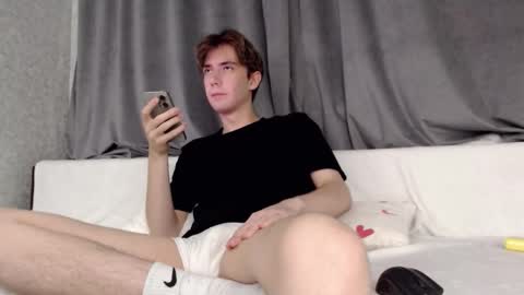 Snapshot of harvey_foster chatting on 01-15-26, 09:51 harvey_foster online show from 01-15-26, 09:51