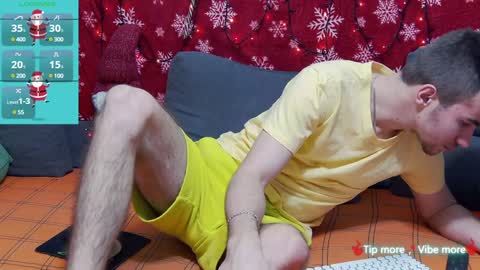 Snapshot of harvey_ren chatting on 01-08-25, 01:11 Harvey online show from 01-08-25, 01:11