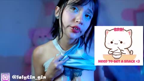 Im Emily and I could be the love of your life    online show from 02-19-25, 02:01