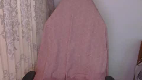 lady online show from 05-13-26, 03:42