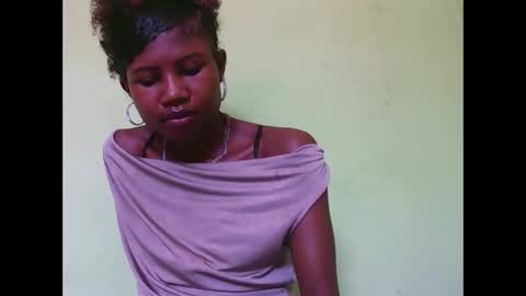 hasleyinah online show from 02-22-26, 08:13