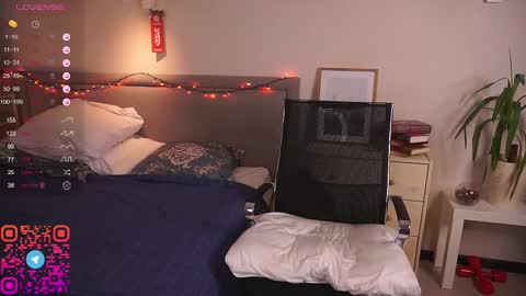 Mary online show from 01-16-26, 05:55