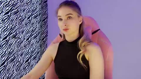 Anna online show from 05-27-26, 12:46
