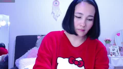 petunia  online show from 12-22-24, 10:17