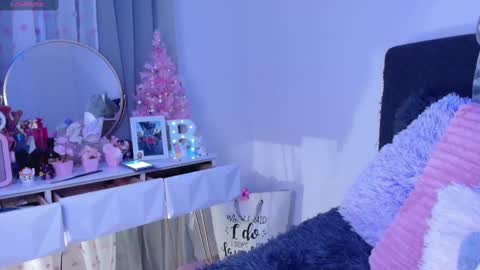 petunia  online show from 01-31-25, 05:30