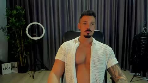 Snapshot of haydenspears chatting on 04-25-26, 07:11 HaydenSpears online show from 04-25-26, 07:11