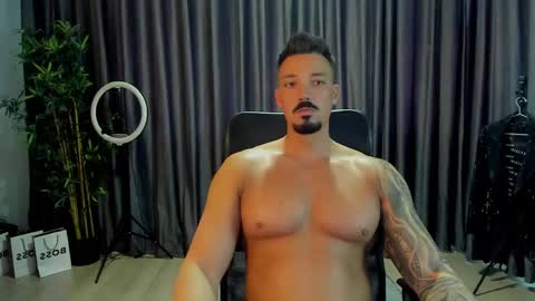 Snapshot of haydenspears chatting on 05-10-26, 06:51 HaydenSpears online show from 05-10-26, 06:51