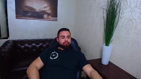 HayesWood online show from 02-03-26, 06:22