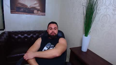 HayesWood online show from 02-06-26, 06:40