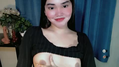 haylee online show from 12-11-24, 01:47
